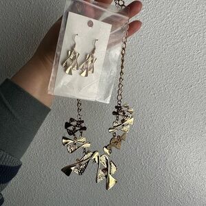 Elegant Gold Jewelry Set